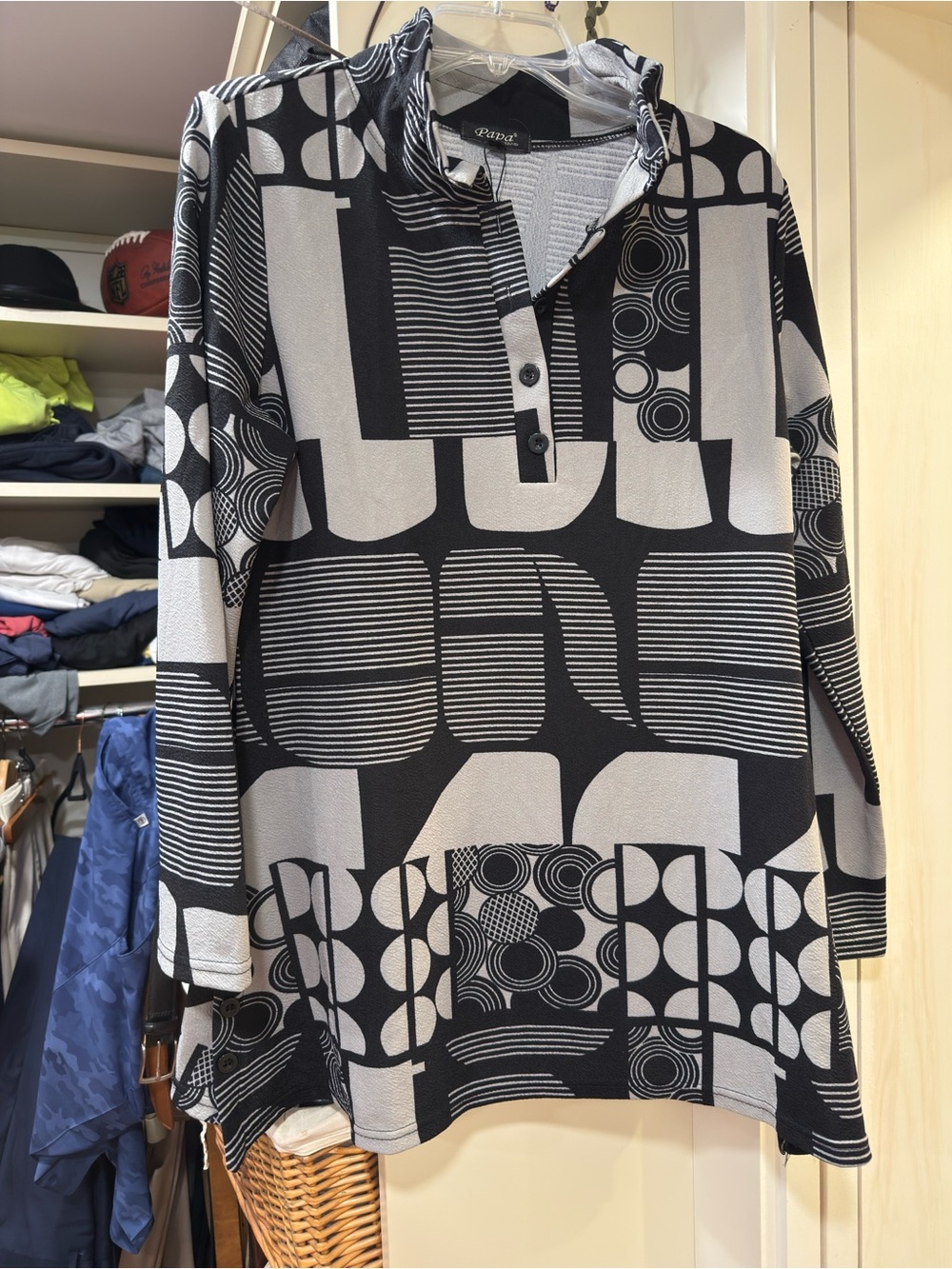 Papa Vancouver Black & Gray Geometric Tunic Top